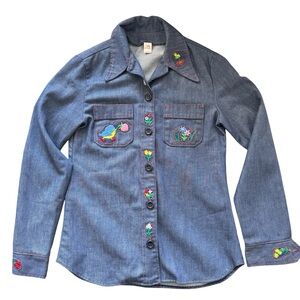 Lady Wrangler Women’s 1970’s Chambray Long Sleeve Embroidered Patches Size Small